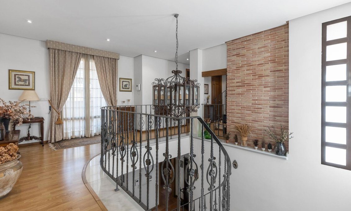 Használt Ingatlanok - Villa -
Torrevieja - La Veleta