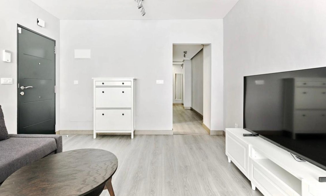 Revânzare - Apartament -
Torrevieja - Centro