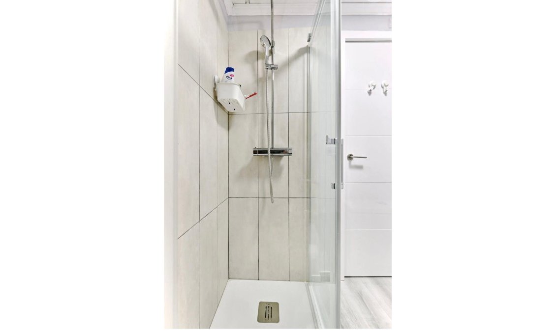 Revânzare - Apartament -
Torrevieja - Centro