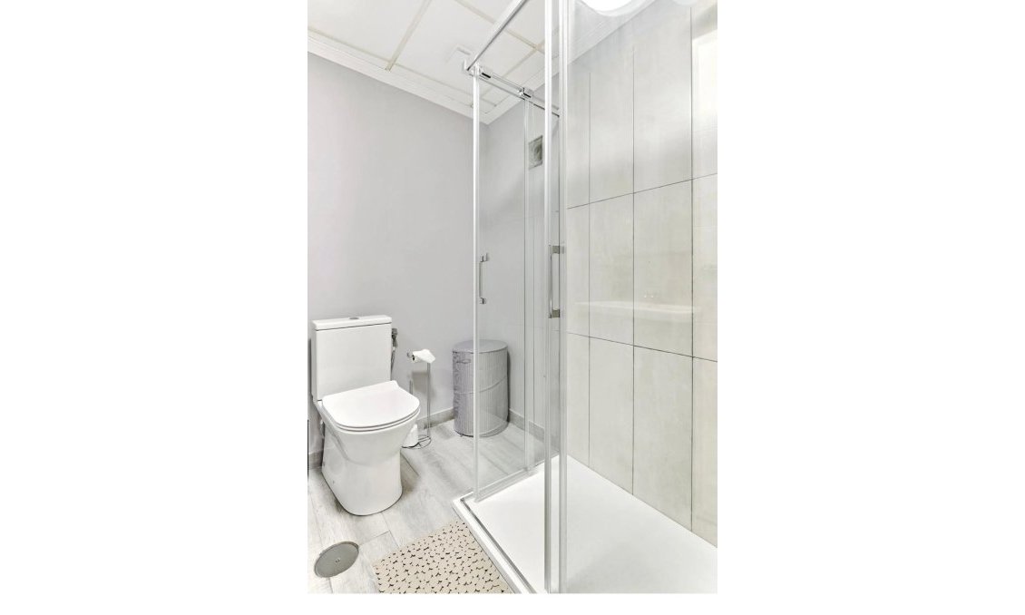 Revânzare - Apartament -
Torrevieja - Centro