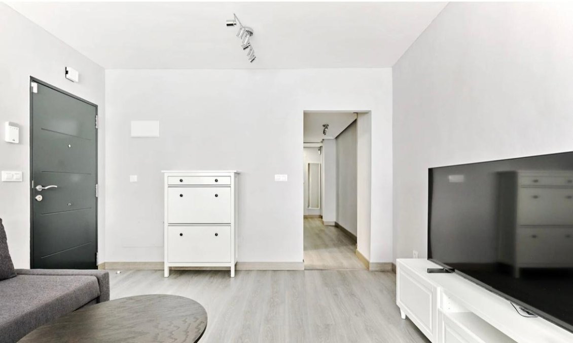 Revânzare - Apartament -
Torrevieja - Centro