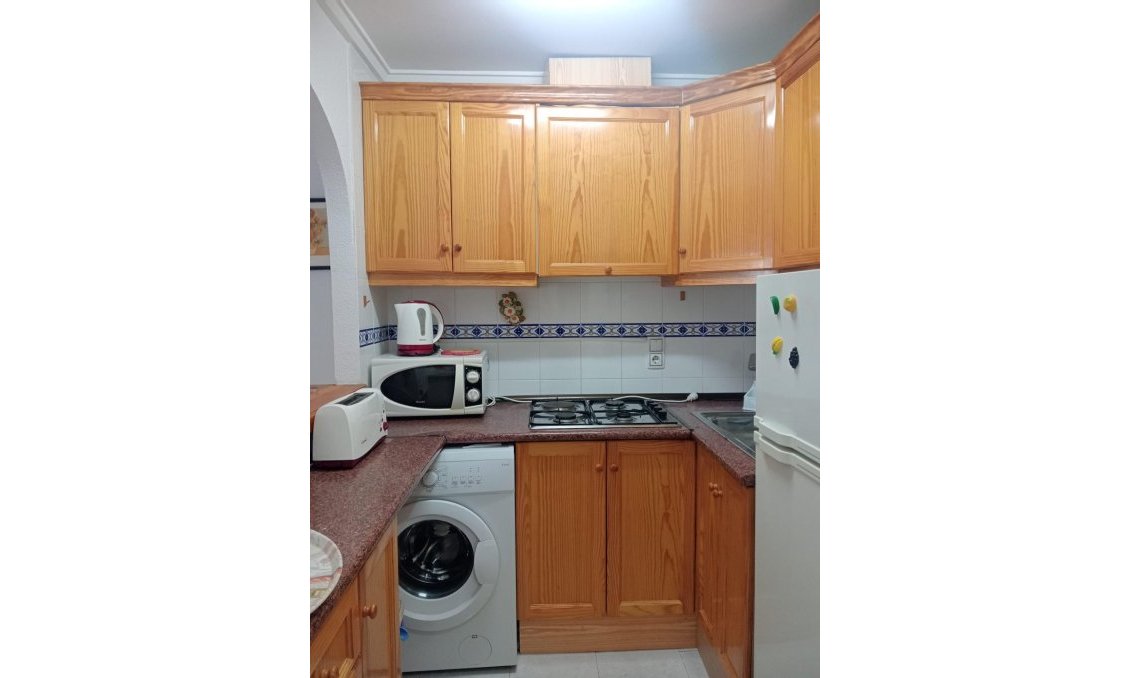 Revânzare - Apartament -
Torrevieja - Acequion