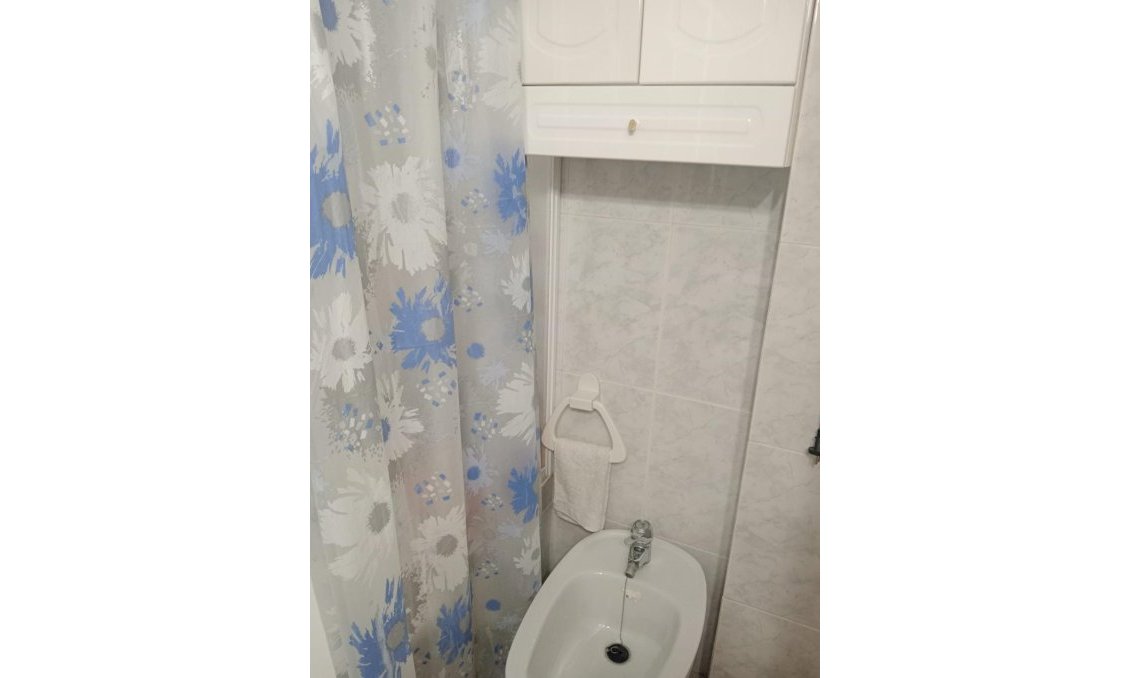 Revânzare - Apartament -
Torrevieja - Acequion
