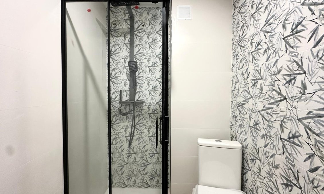 Revânzare - Apartament -
Torrevieja - Centro