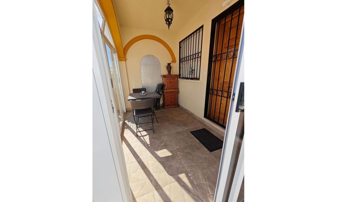 Resale - Townhouse -
Orihuela Costa - La Florida