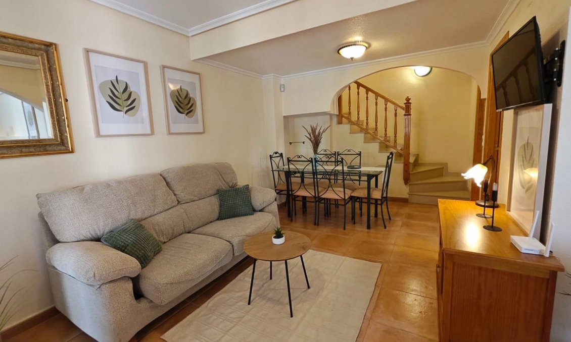 Resale - Townhouse -
Orihuela Costa - La Florida