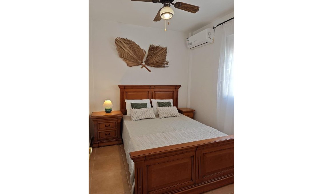 Resale - Townhouse -
Orihuela Costa - La Florida