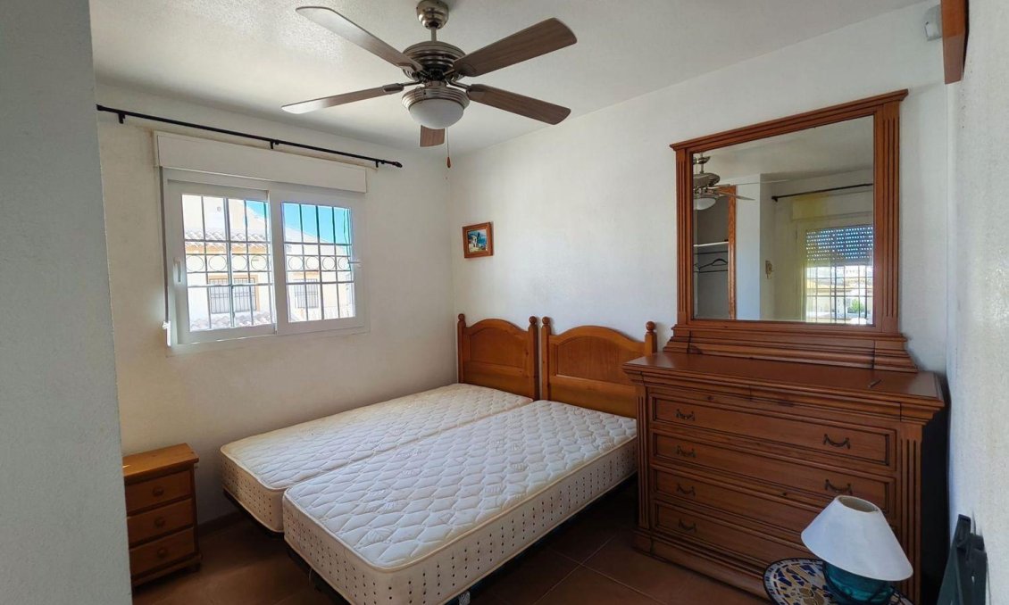 Resale - Townhouse -
Orihuela Costa - La Florida