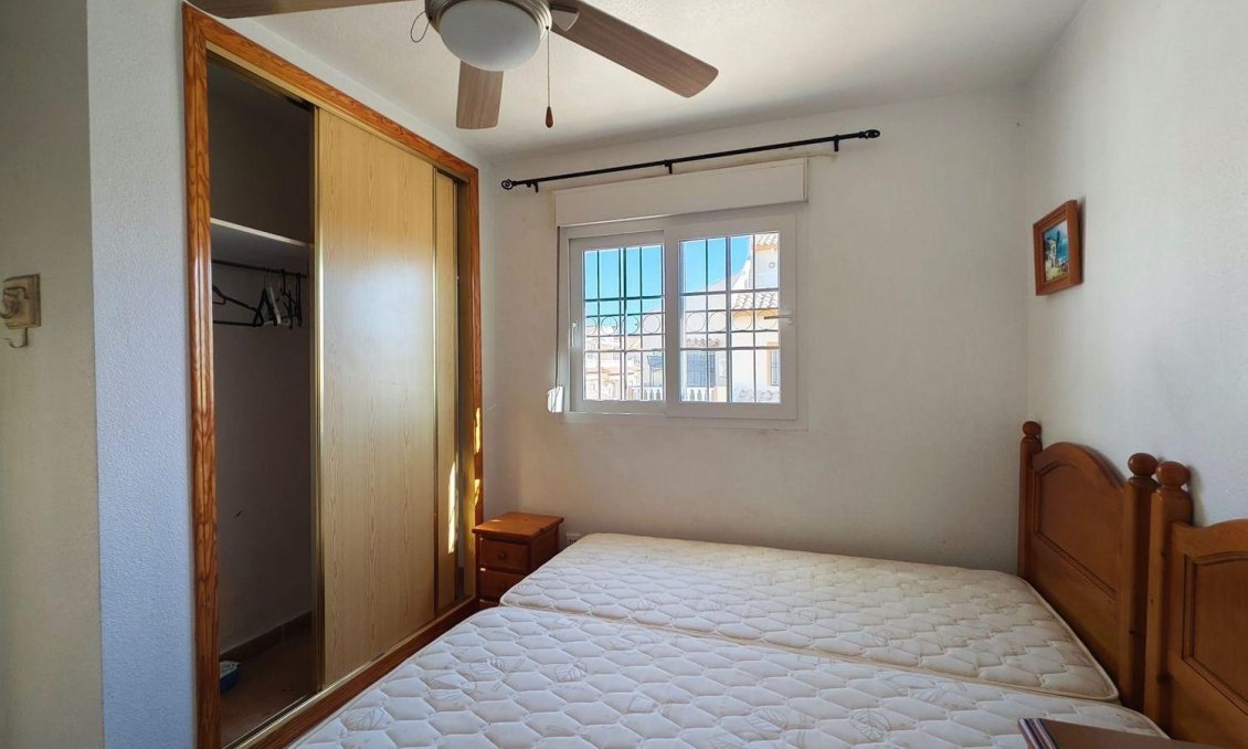 Resale - Townhouse -
Orihuela Costa - La Florida