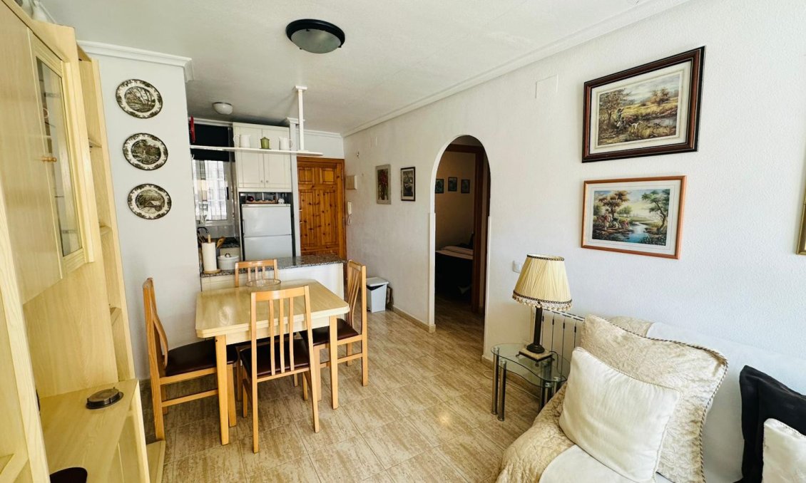 Resale - Apartment -
Torrevieja - Costa Blanca