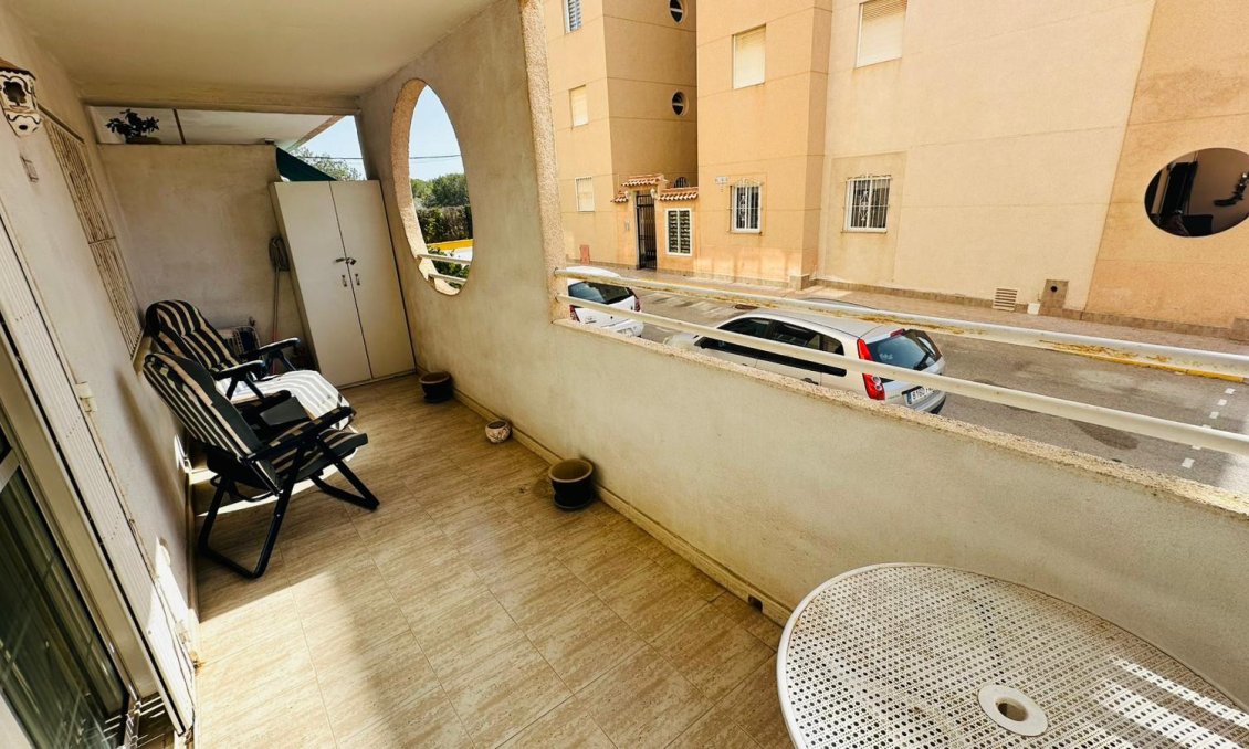 Resale - Apartment -
Torrevieja - Costa Blanca