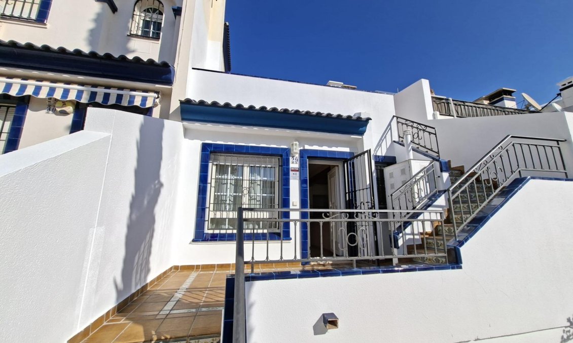 Resale - Bungalow -
Orihuela Costa - Villamartín-las Filipinas