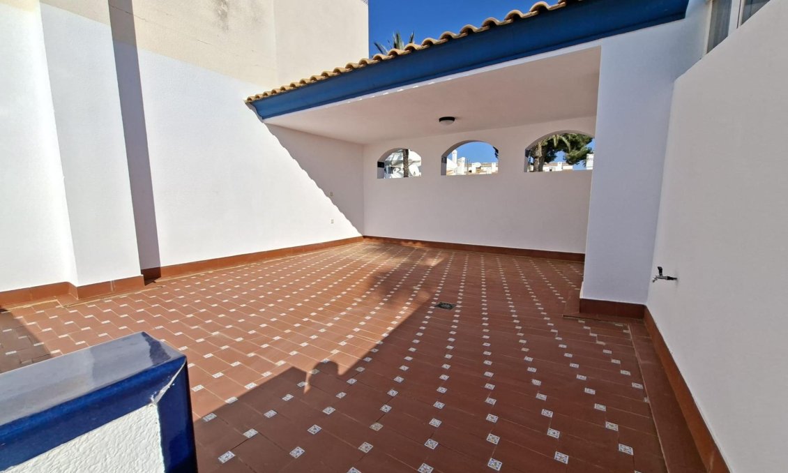 Resale - Bungalow -
Orihuela Costa - Villamartín-las Filipinas