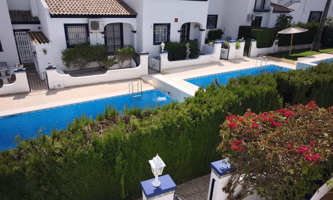 Resale - Bungalow -
Orihuela Costa - Villamartín-las Filipinas