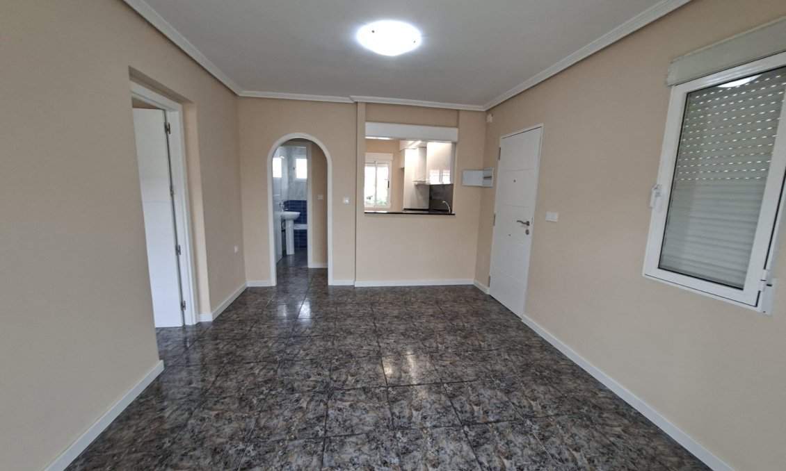 Segunda mano - Apartamento -
Orihuela Costa - Costa Blanca