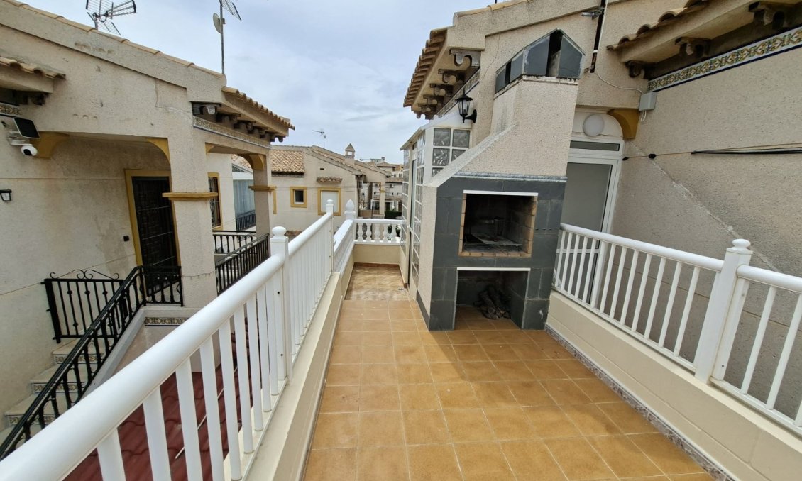 Segunda mano - Apartamento -
Orihuela Costa - Costa Blanca