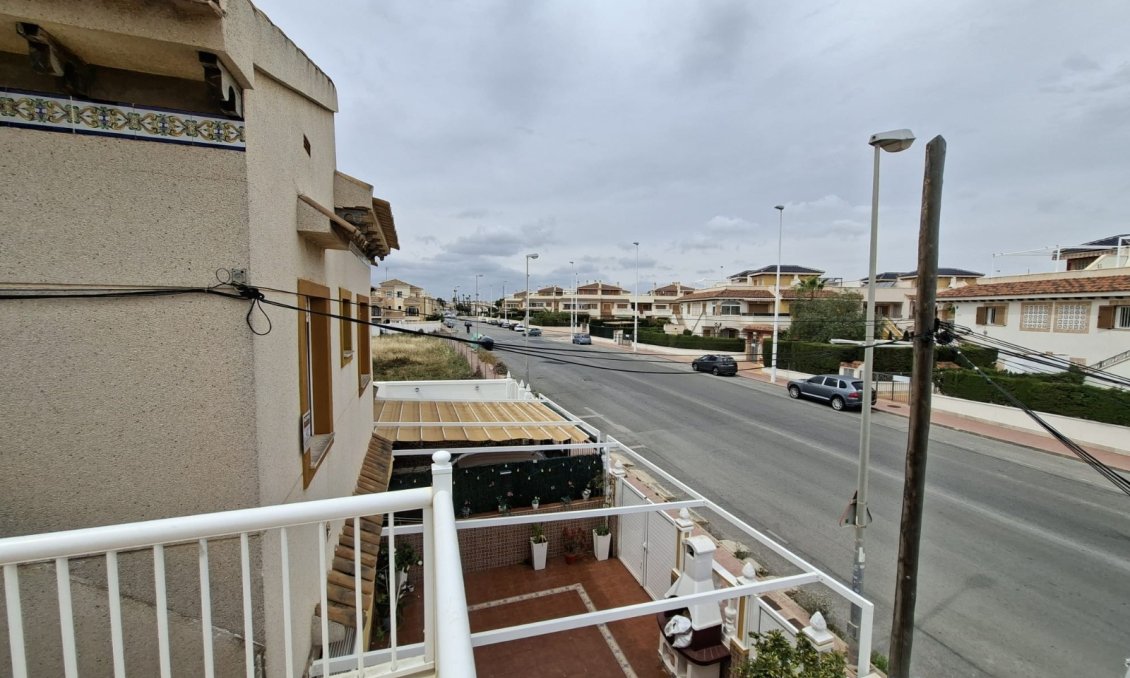 Segunda mano - Apartamento -
Orihuela Costa - Costa Blanca