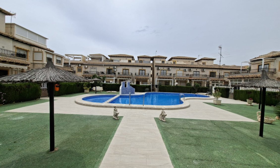 Segunda mano - Apartamento -
Orihuela Costa - Costa Blanca