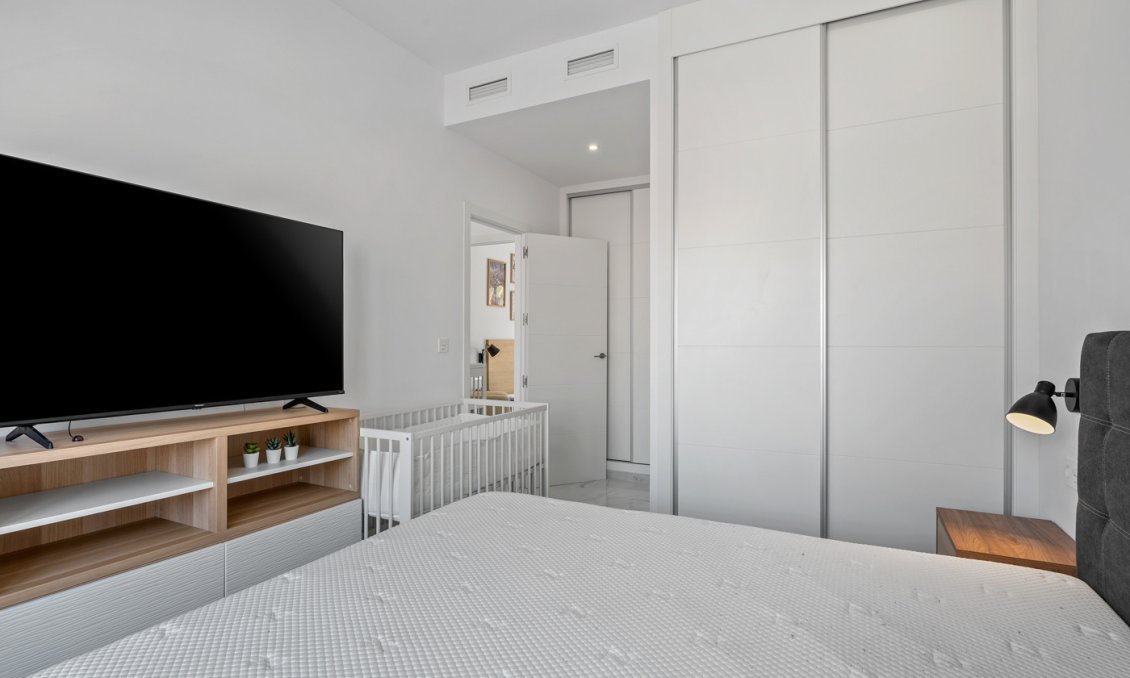 Resale - Villa -
Torrevieja - Costa Blanca