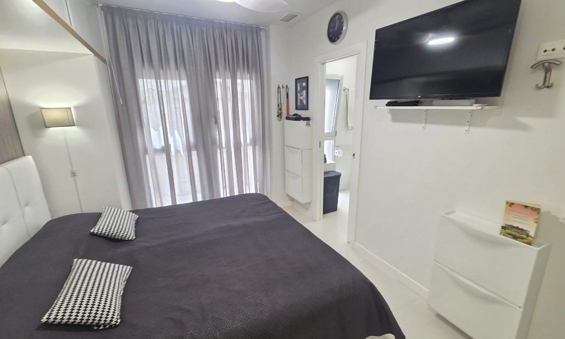 Segunda mano - Apartamento -
Villamartin - Costa Blanca