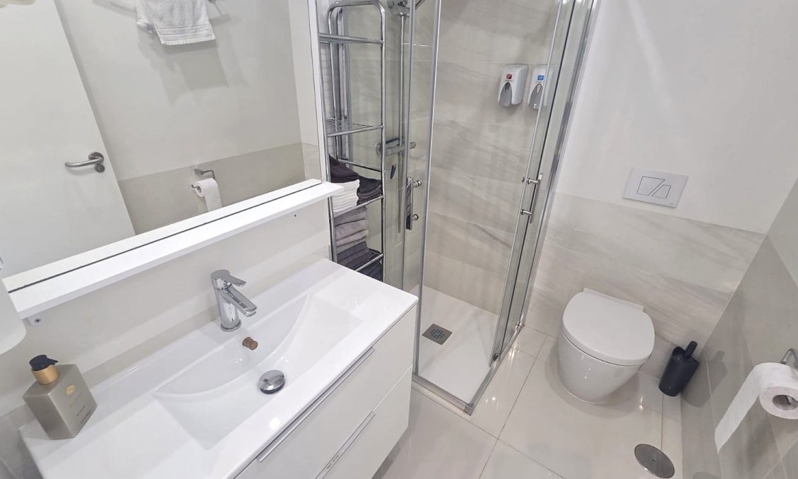 Segunda mano - Apartamento -
Villamartin - Costa Blanca