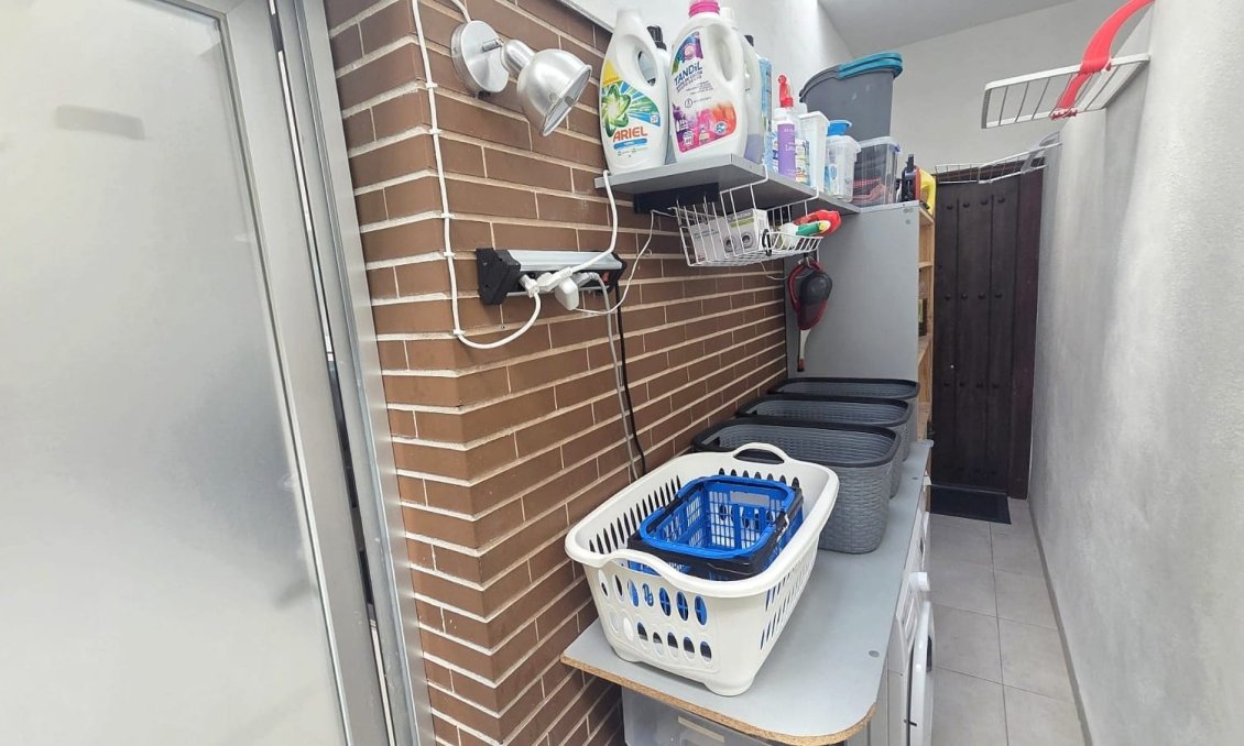 Segunda mano - Apartamento -
Villamartin - Costa Blanca