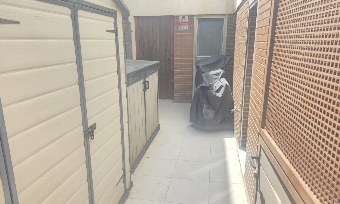 Segunda mano - Apartamento -
Villamartin - Costa Blanca