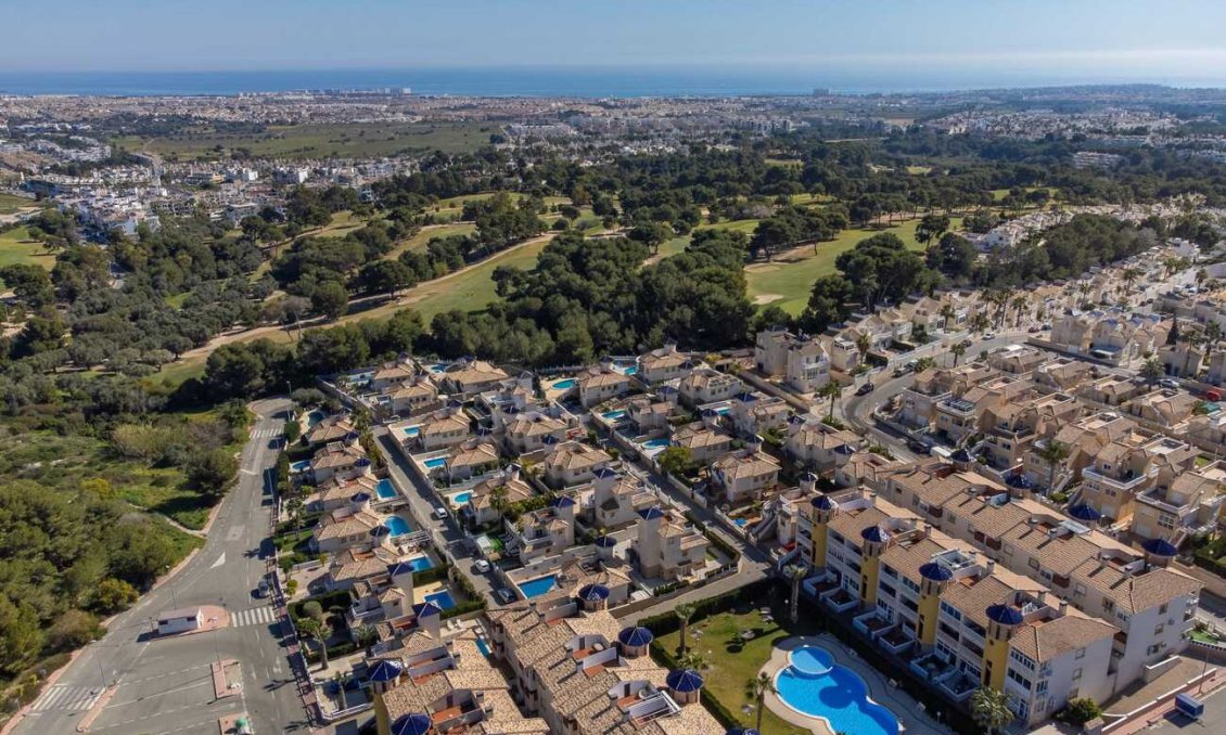 Segunda mano - Ático -
Villamartin - Costa Blanca
