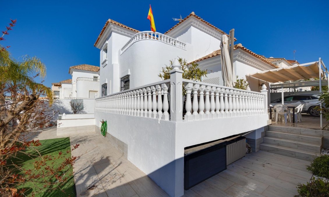 Segunda mano - Adosado -
Orihuela Costa - Las Filipinas
