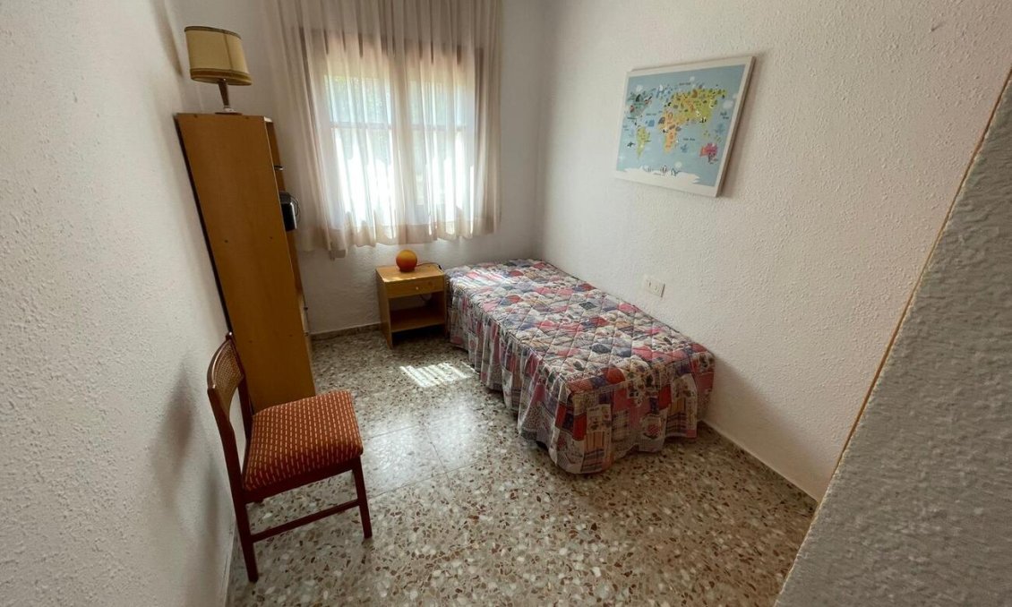 Resale - Villa -
El Rebolledo