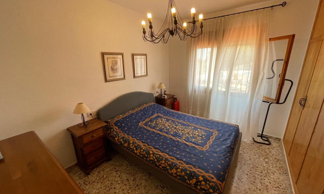 Resale - Villa -
El Rebolledo