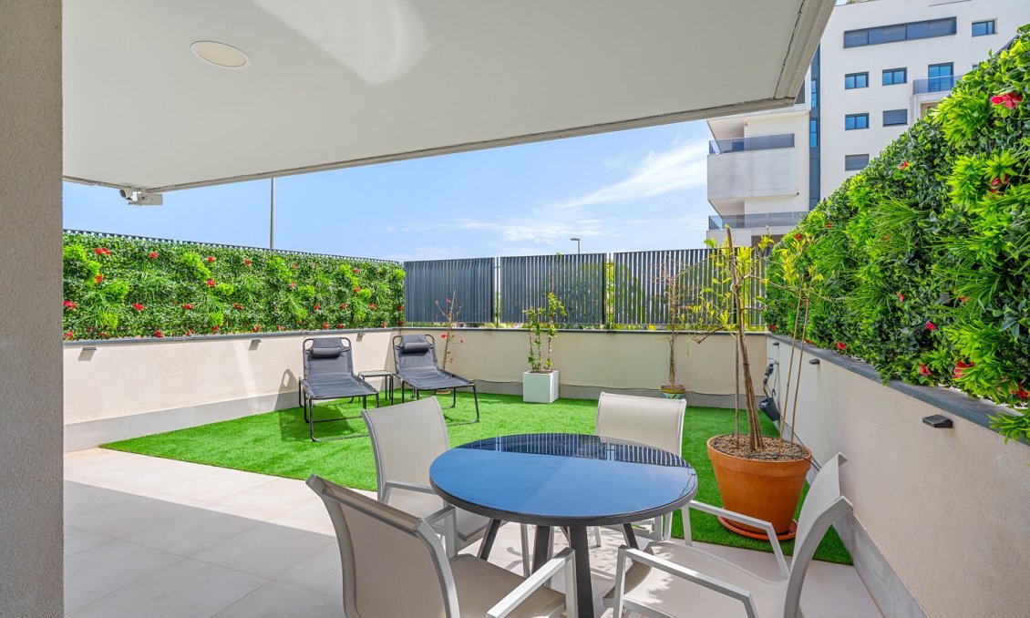 Segunda mano - Apartamento -
Dehesa de Campoamor - Costa Blanca