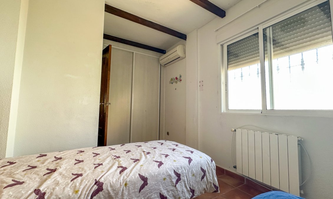 Resale - Townhouse -
San Miguel de Salinas - Inland