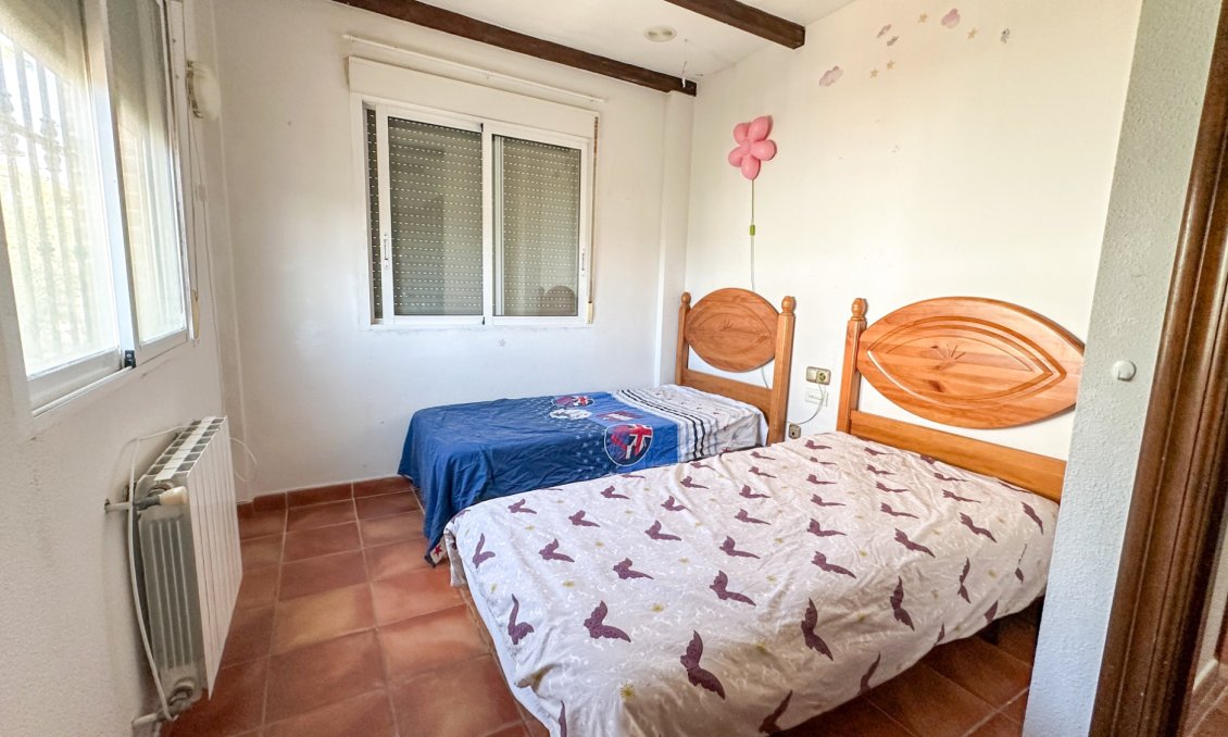 Resale - Townhouse -
San Miguel de Salinas - Inland