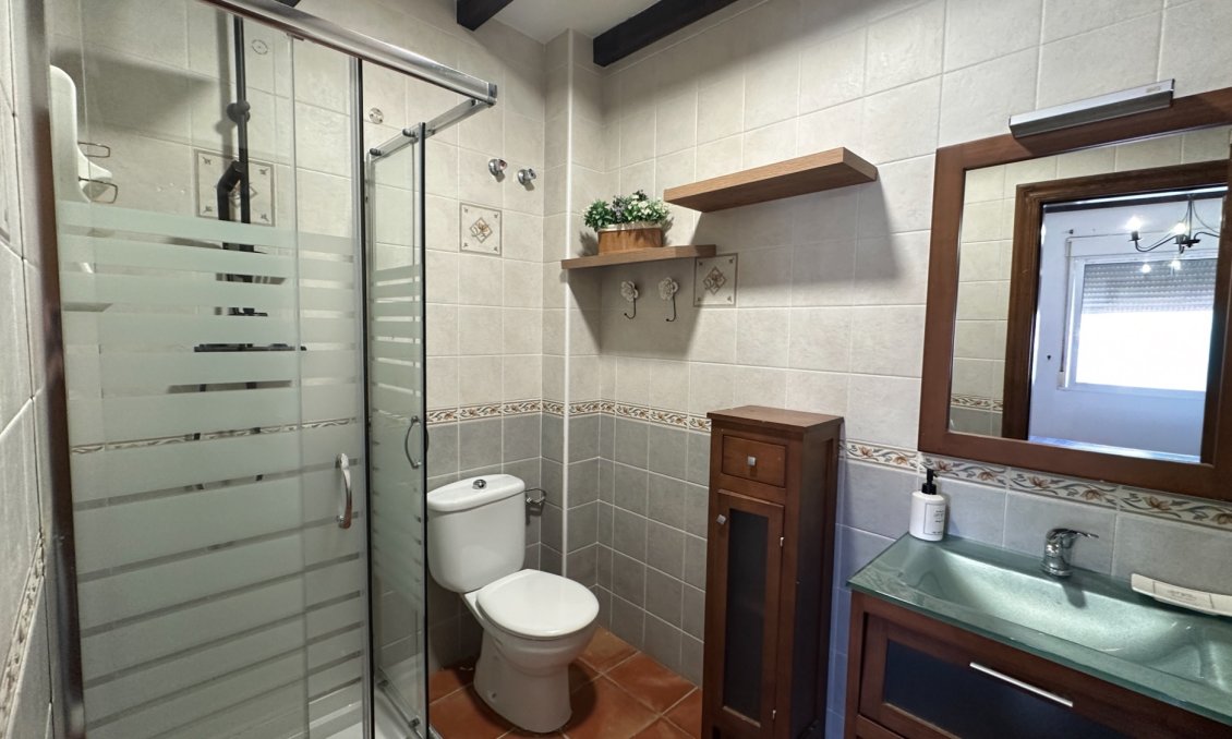 Resale - Townhouse -
San Miguel de Salinas - Inland