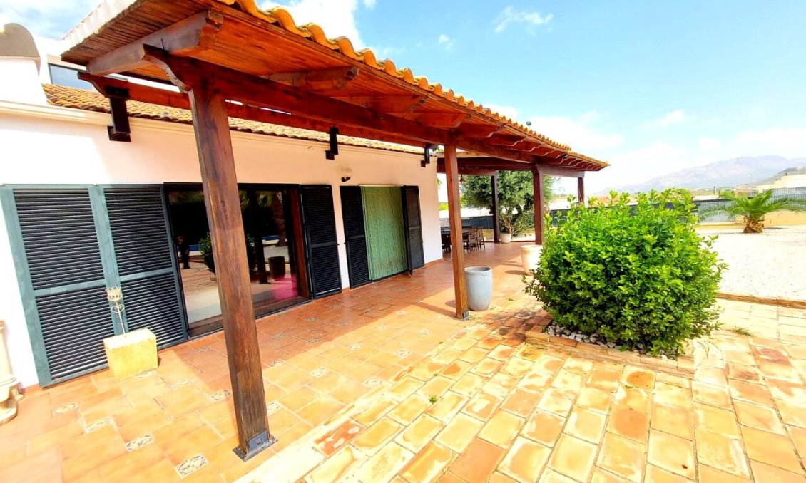 Resale - Villa -
Calasparra - Inland