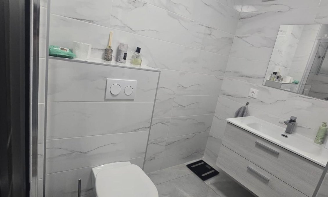Resale - Apartment -
Torrevieja - Acequion