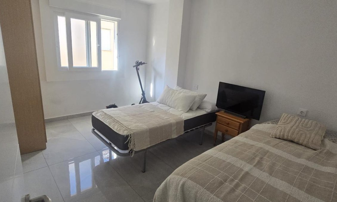 Resale - Apartment -
Torrevieja - Acequion