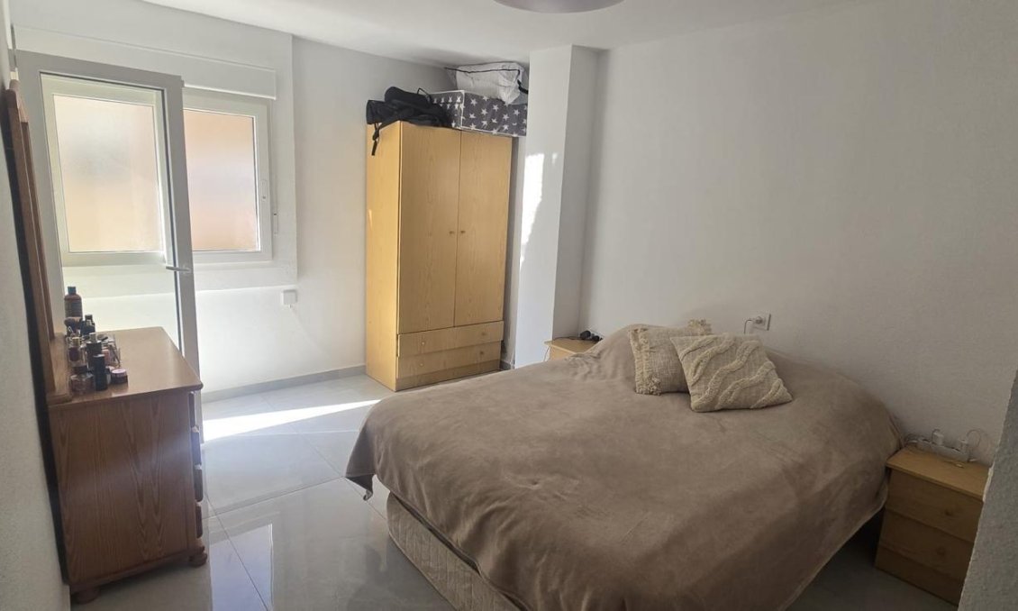 Resale - Apartment -
Torrevieja - Acequion