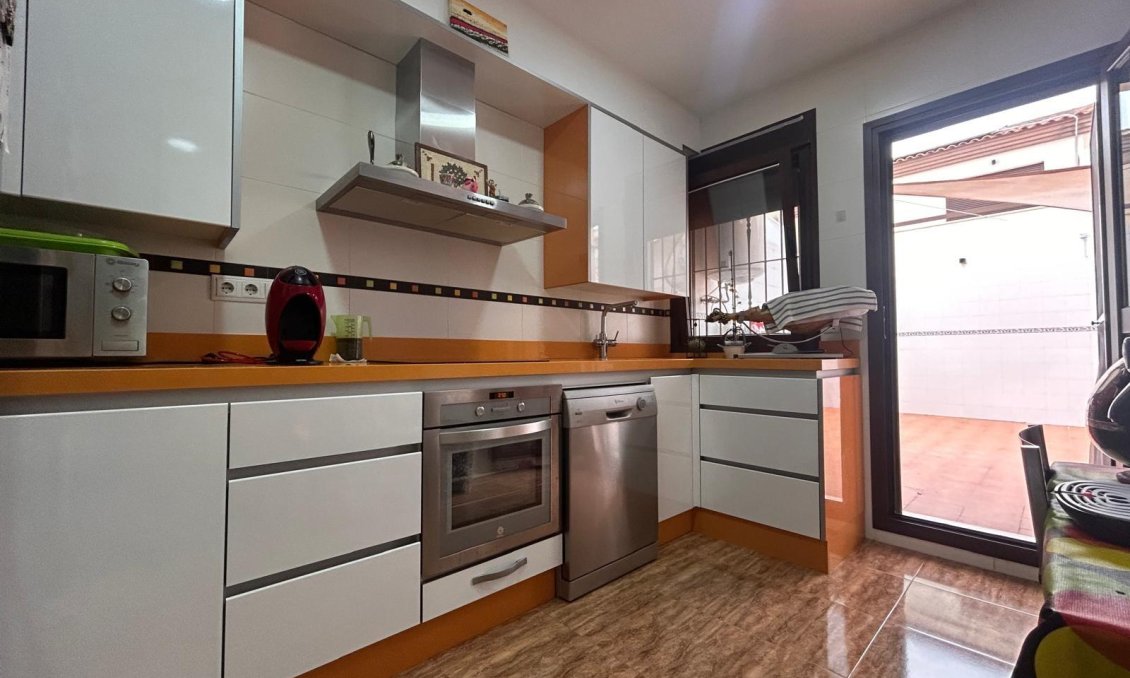 Használt Ingatlanok - Villa / Ikerház -
Los Alcazares - Serena Golf