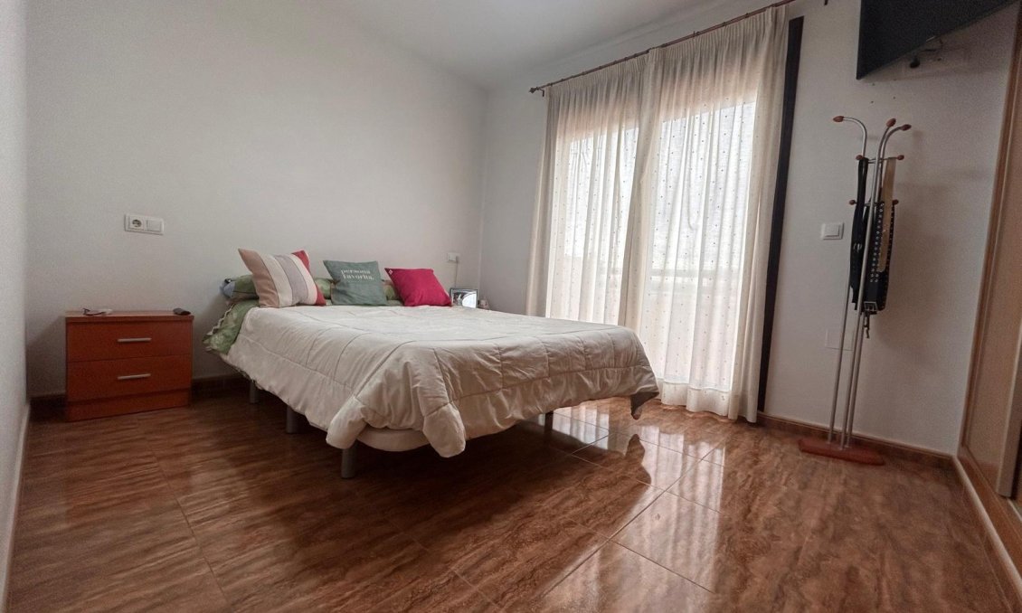 Használt Ingatlanok - Villa / Ikerház -
Los Alcazares - Serena Golf