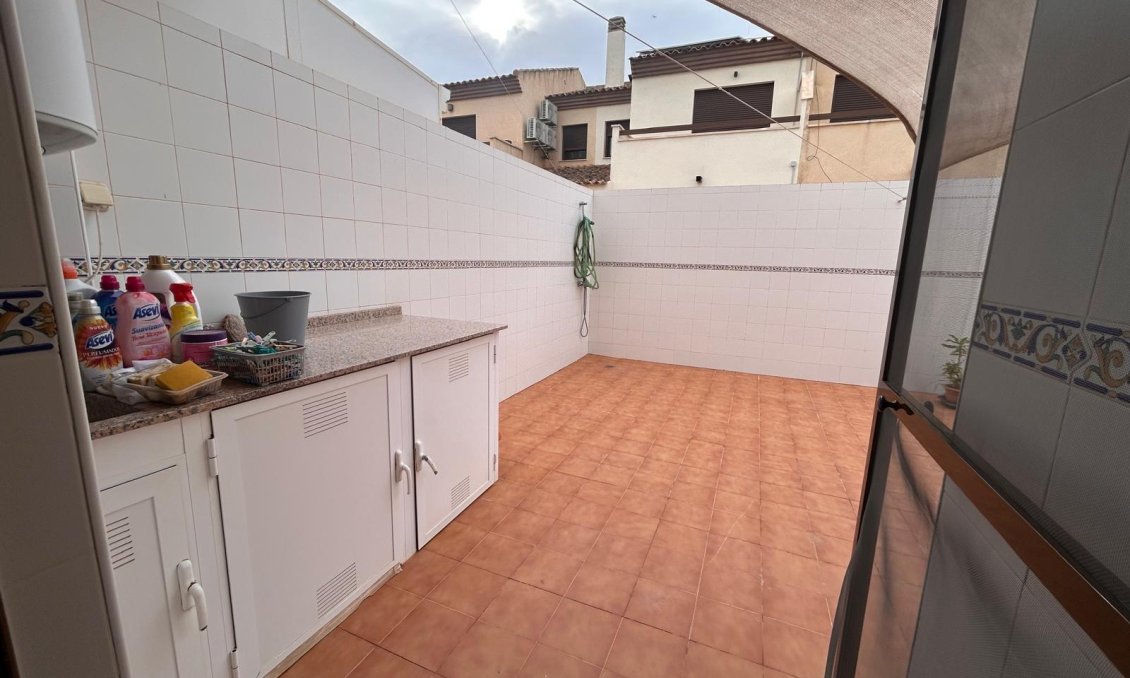 Használt Ingatlanok - Villa / Ikerház -
Los Alcazares - Serena Golf