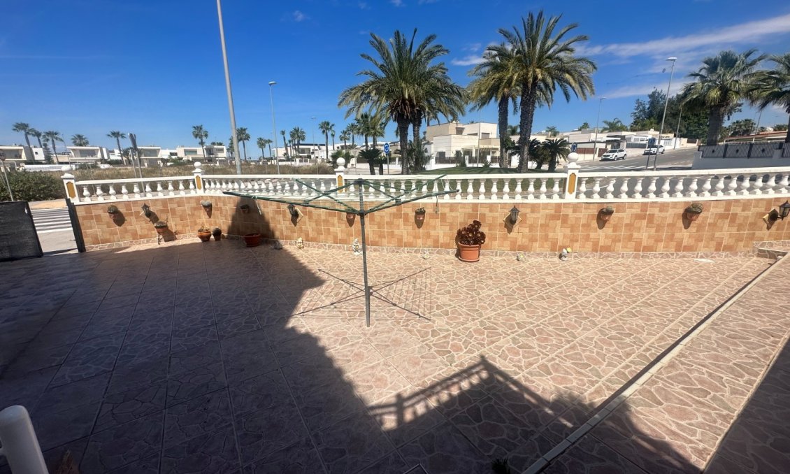 Használt Ingatlanok - Apartman -
Orihuela - Inland