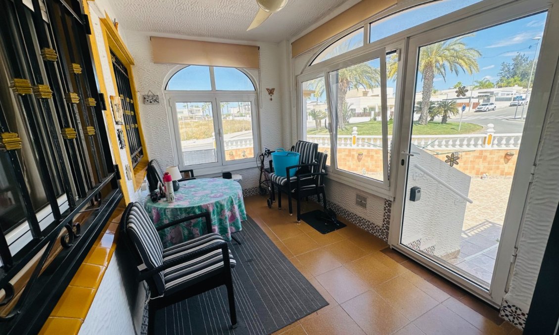 Használt Ingatlanok - Apartman -
Orihuela - Inland