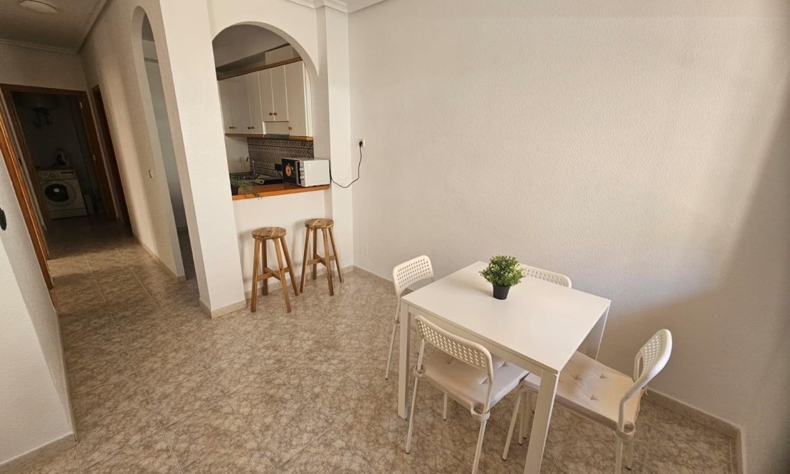Resale - Bungalow -
Orihuela Costa - Playa Flamenca