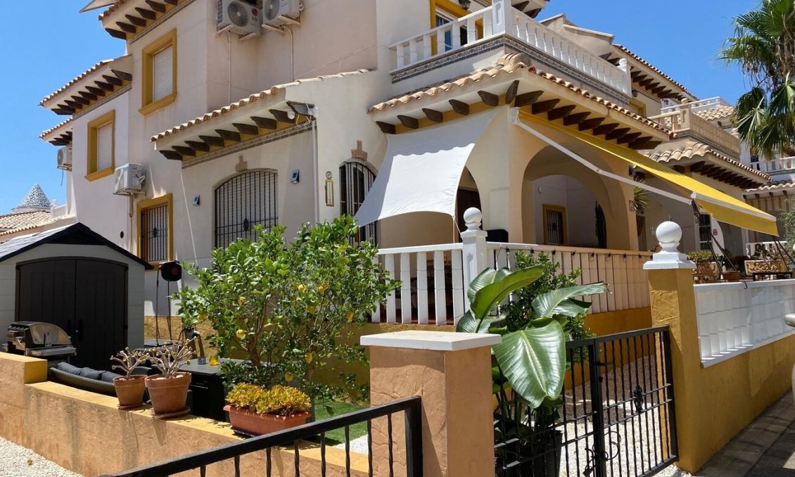 Resale - Bungalow -
Lomas de Caboroig - Costa Blanca