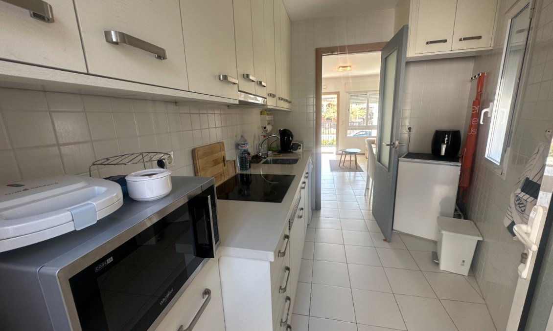 Resale - Bungalow -
Torrevieja - Costa Blanca