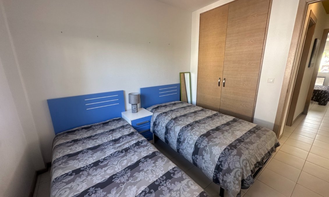 Resale - Bungalow -
Torrevieja - Costa Blanca