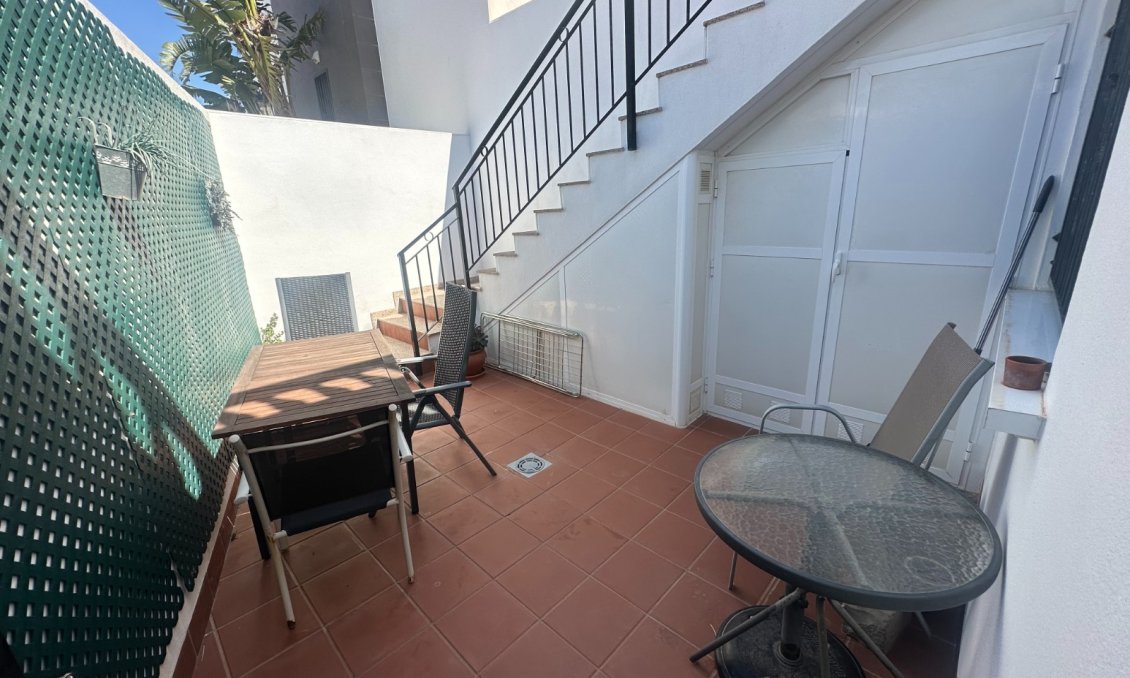 Resale - Bungalow -
Torrevieja - Costa Blanca