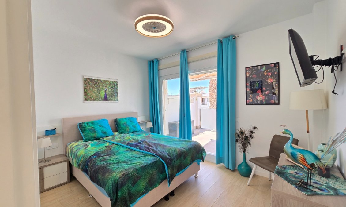Wiederverkauf - Villa -
Pilar de la Horadada - Costa Blanca